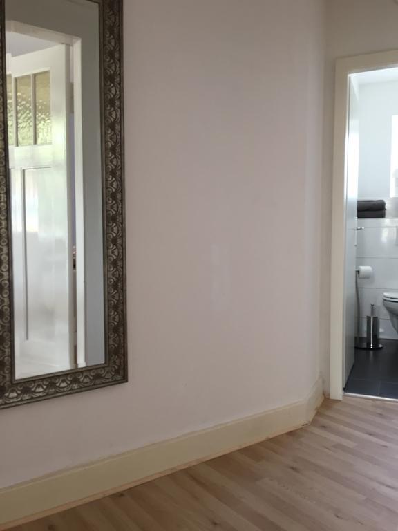 Ela Apartments Berlin Berlim Quarto foto